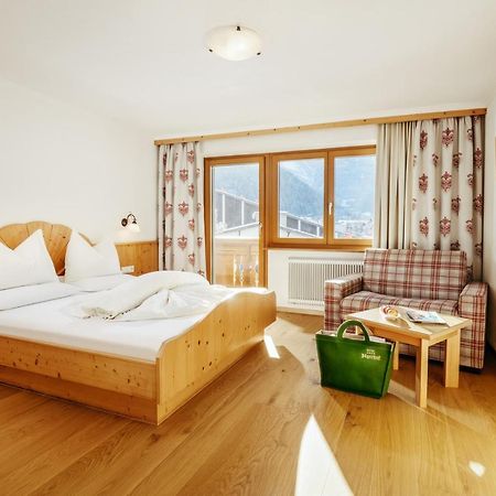 Hotel Jaegerhof Zams Eksteriør bilde