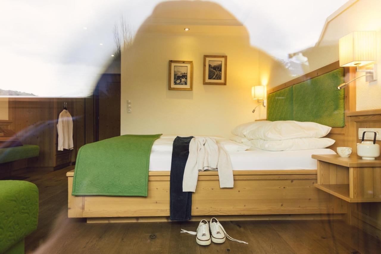 Hotel Jaegerhof Zams Eksteriør bilde