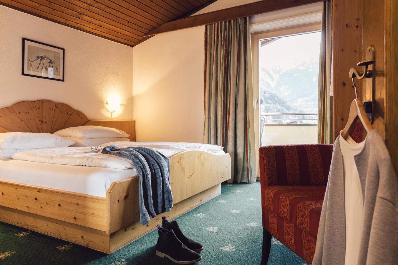 Hotel Jaegerhof Zams Eksteriør bilde